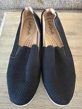 Life Stride Black Knit Slip-On Women’s Loafers